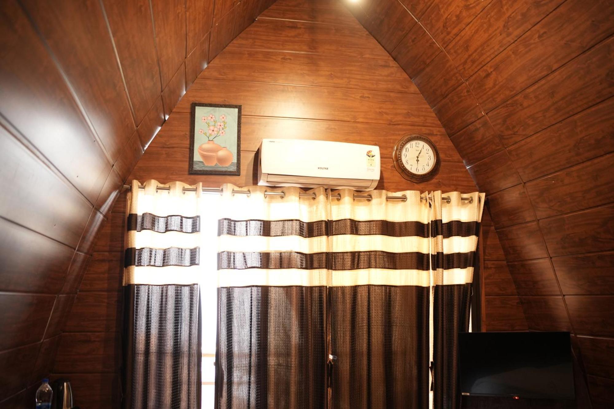 Samadhan Resort And Boating Pune Esterno foto